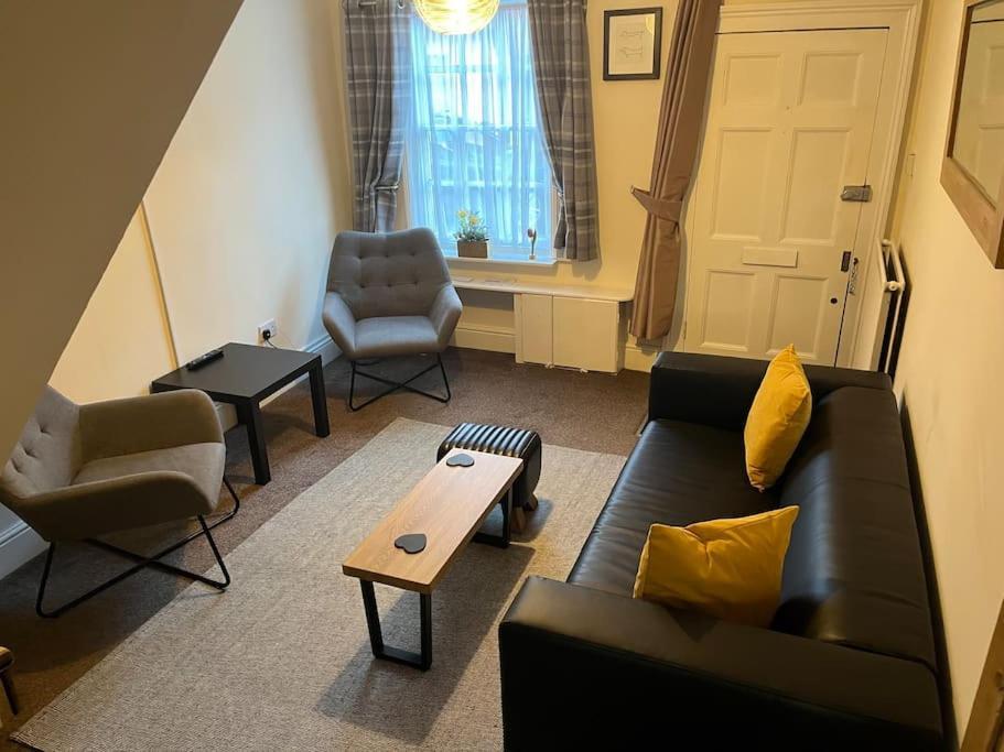 Historic Town Centre Cottage Bury St. Edmunds Extérieur photo
