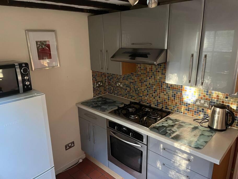 Historic Town Centre Cottage Bury St. Edmunds Extérieur photo